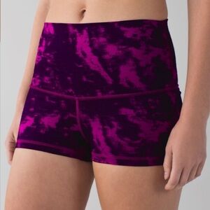 Lululemon Boogie Short *Full-On Luon (Roll Down)
Breezie Regal Plum Black